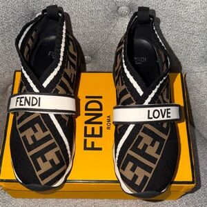 Fendi Brown & Black FF Knit Slip-On Sneakers with 'LOVE' Strap